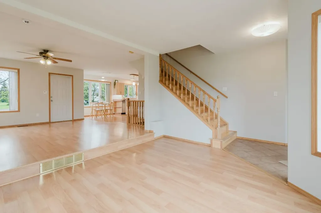 9316 Wedgewood Drive S Wedgewood AB T8W2G5