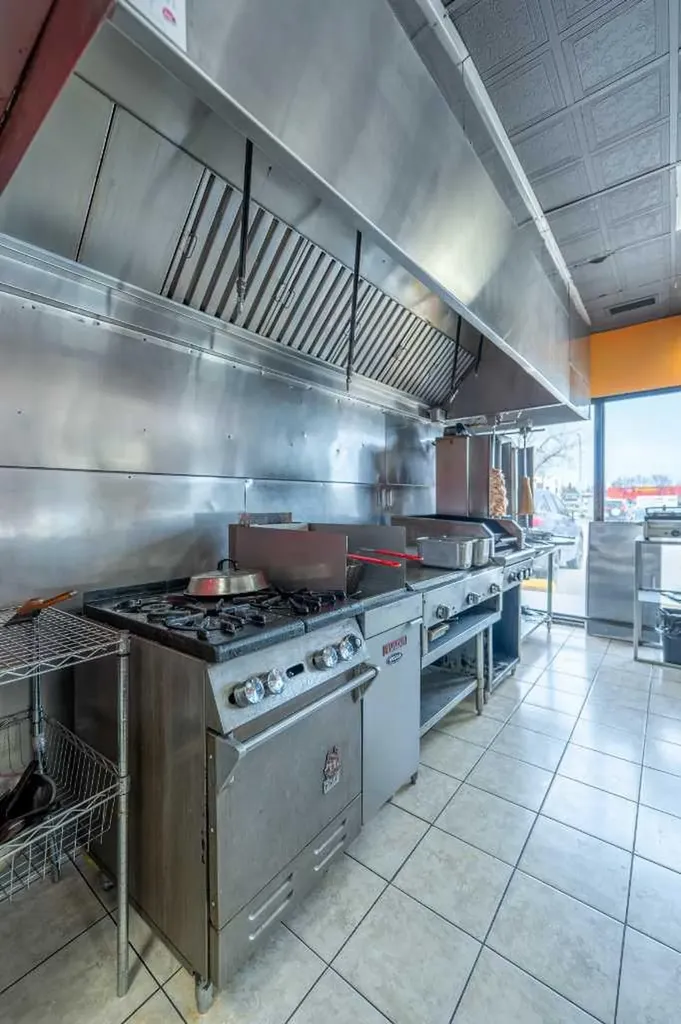 5147 20 Avenue SE Calgary AB T2B 0B1