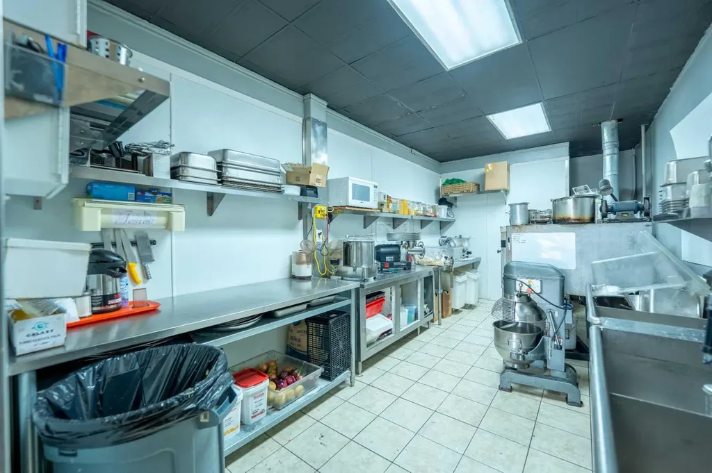 5147 20 Avenue SE Calgary AB T2B 0B1