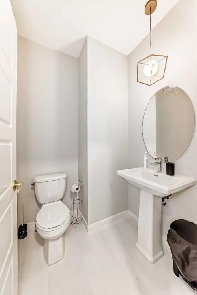 15021 1 Street NW Calgary AB T3P1R6