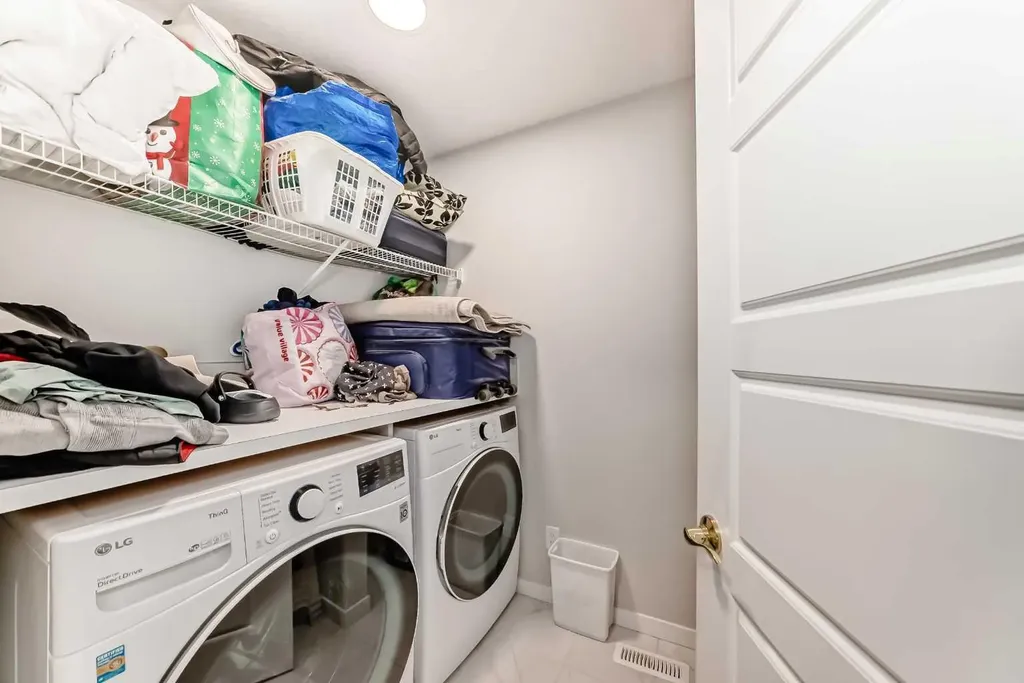 15021 1 Street NW Calgary AB T3P1R6
