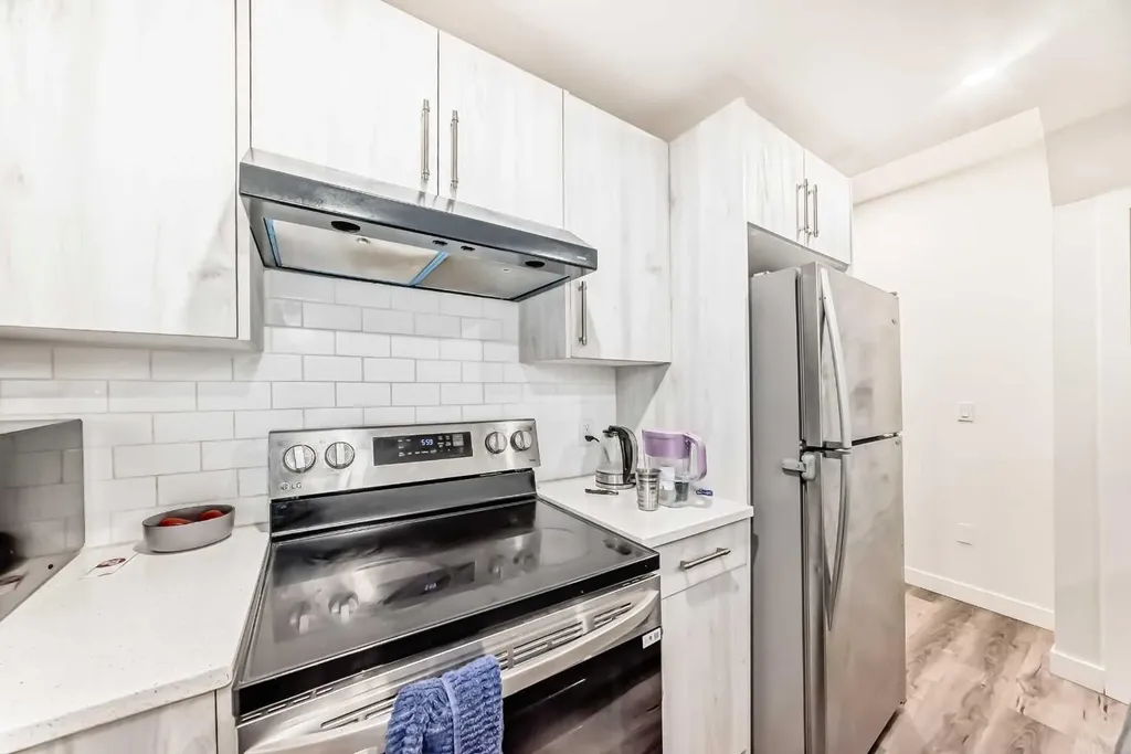 15021 1 Street NW Calgary AB T3P1R6