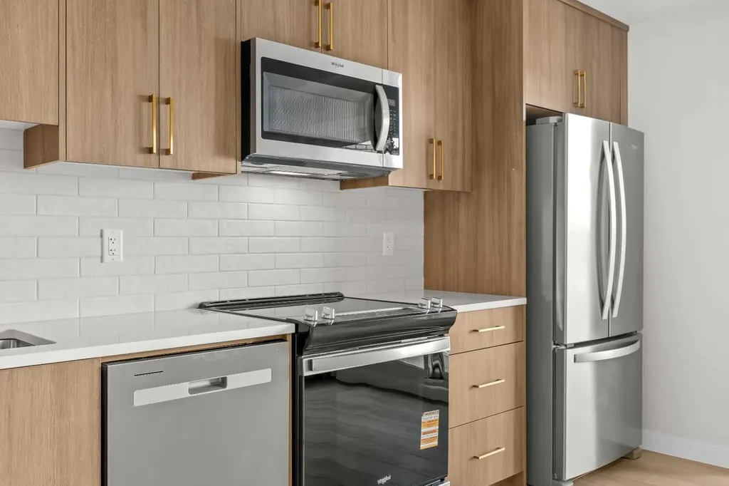 100 Banister Drive Okotoks AB T1S 5Y4