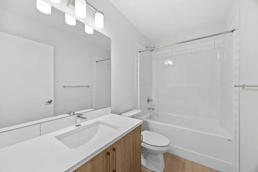 100 Banister Drive Okotoks AB T1S 5Y4