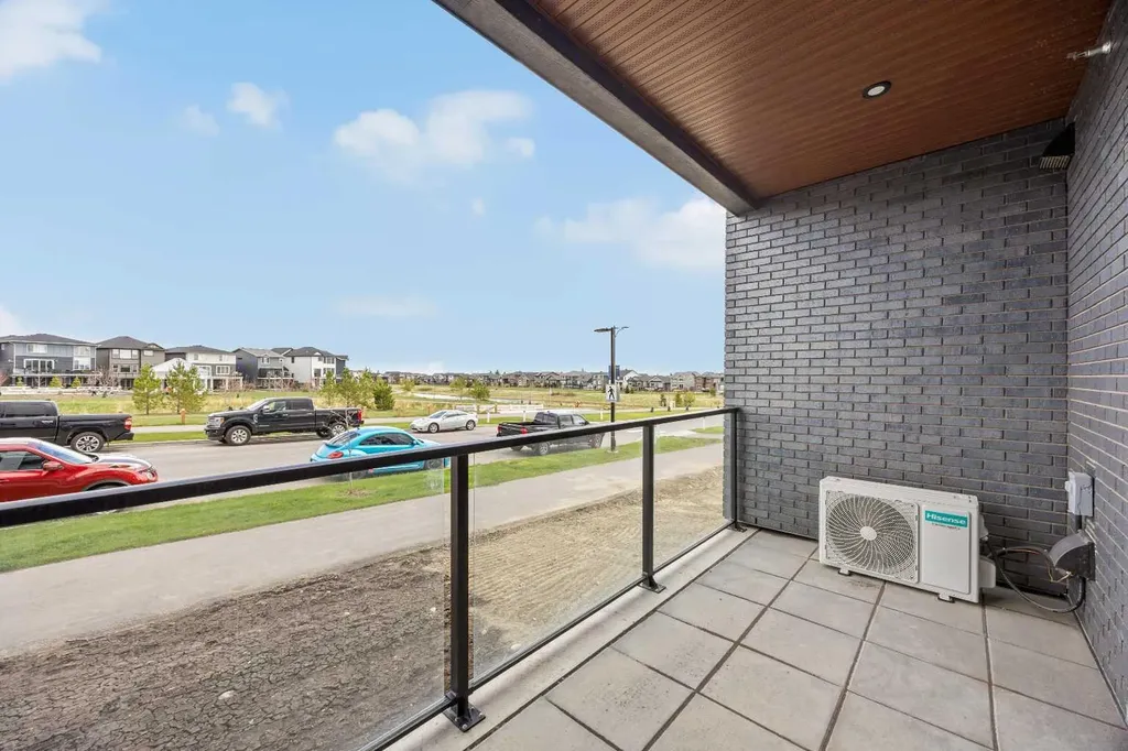 100 Banister Drive Okotoks AB T1S 5Y4