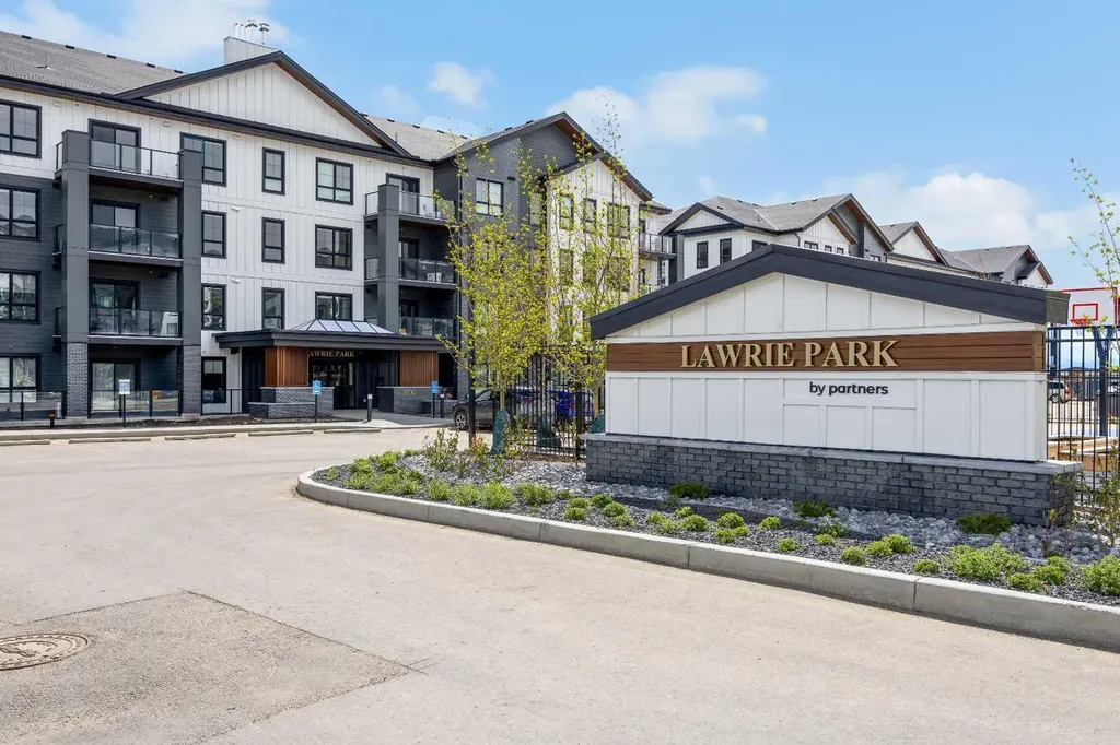100 Banister Drive Okotoks AB T1S 5Y4