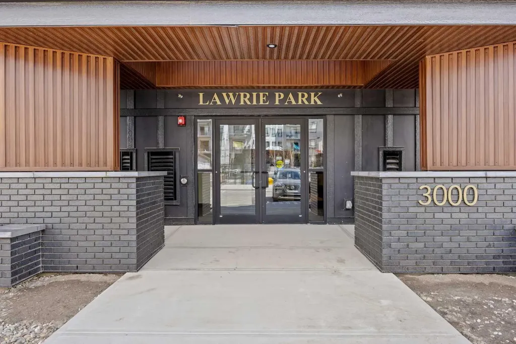 100 Banister Drive Okotoks AB T1S 5Y4