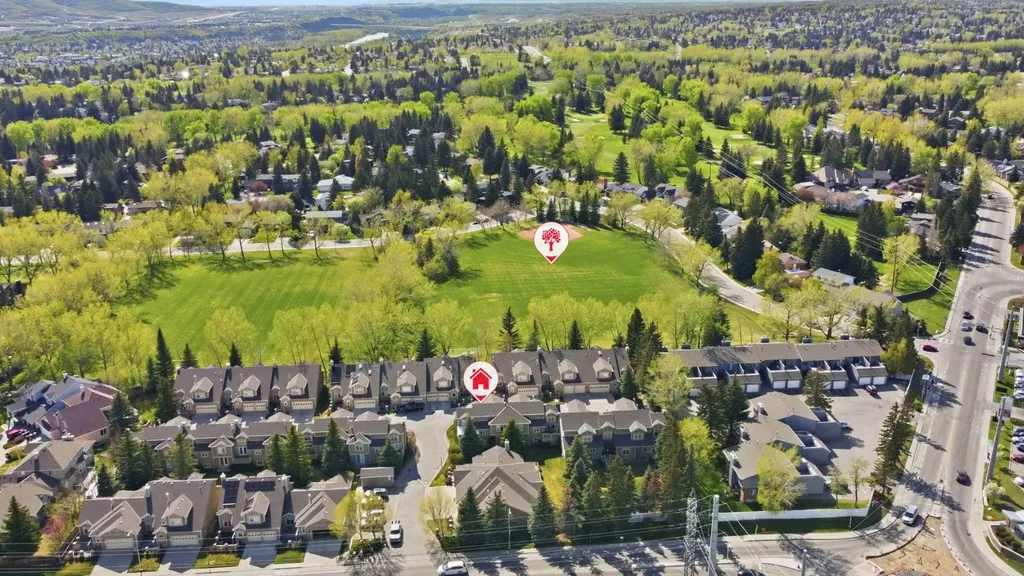 18 Varsity Estates Park NW Calgary AB T3A 6A4