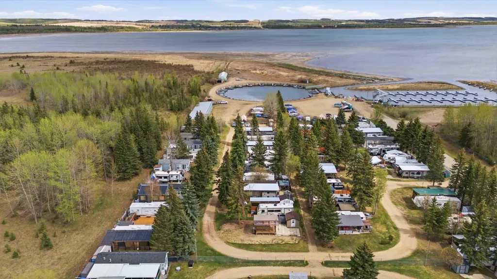 12030 Township Road 422 Rural Ponoka County AB T0C2J0