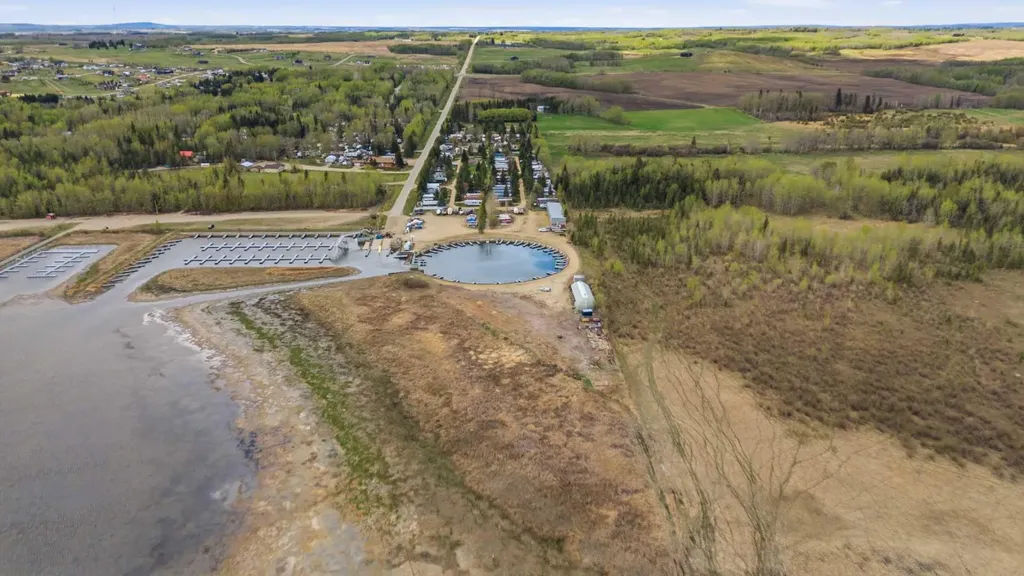 12030 Township Road 422 Rural Ponoka County AB T0C2J0