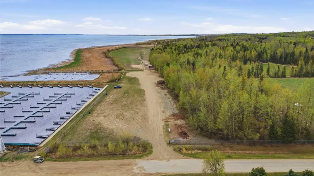 12030 Township Road 422 Rural Ponoka County AB T0C2J0