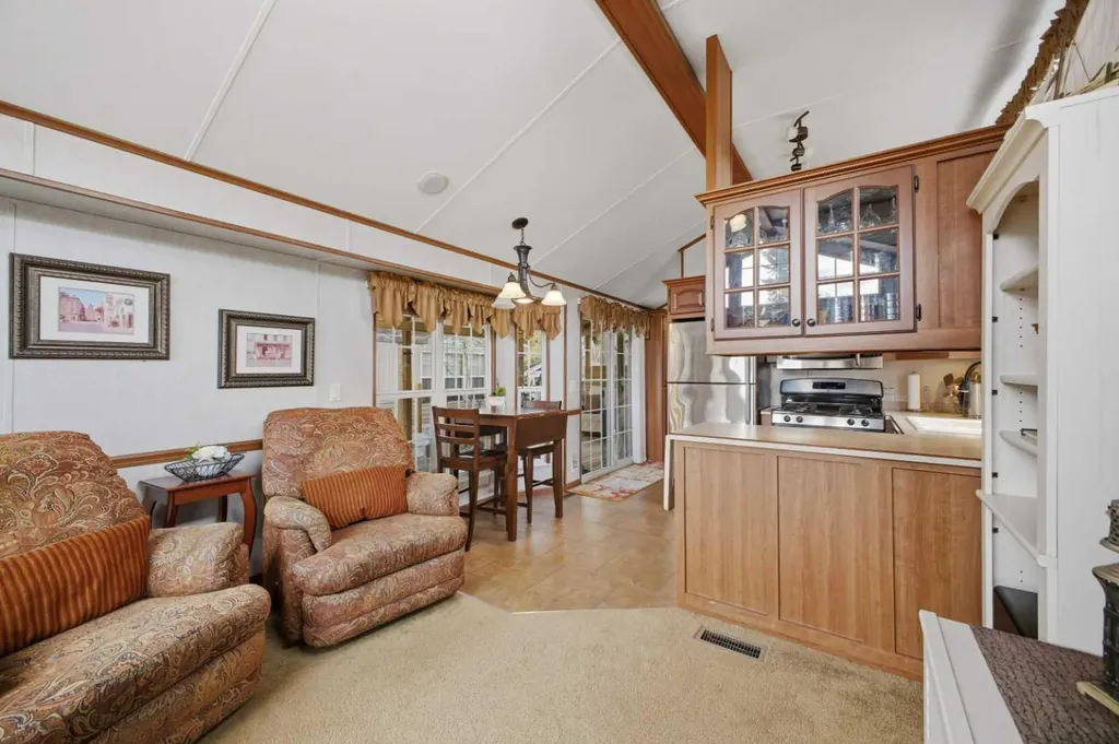 12030 Township Road 422 Rural Ponoka County AB T0C2J0