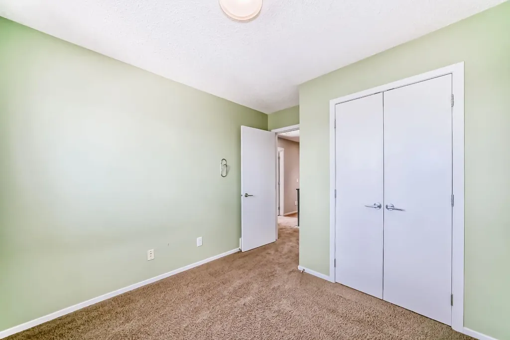 101 Copperstone Circle SE Calgary AB T2Z 0G8