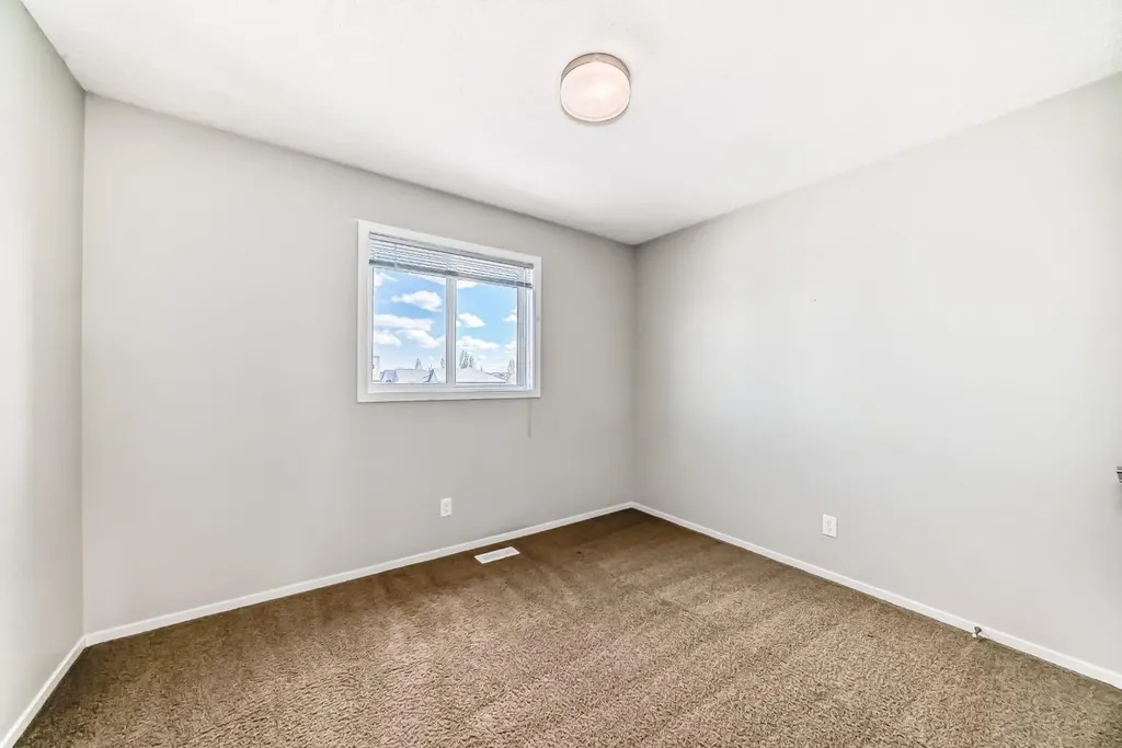 101 Copperstone Circle SE Calgary AB T2Z 0G8