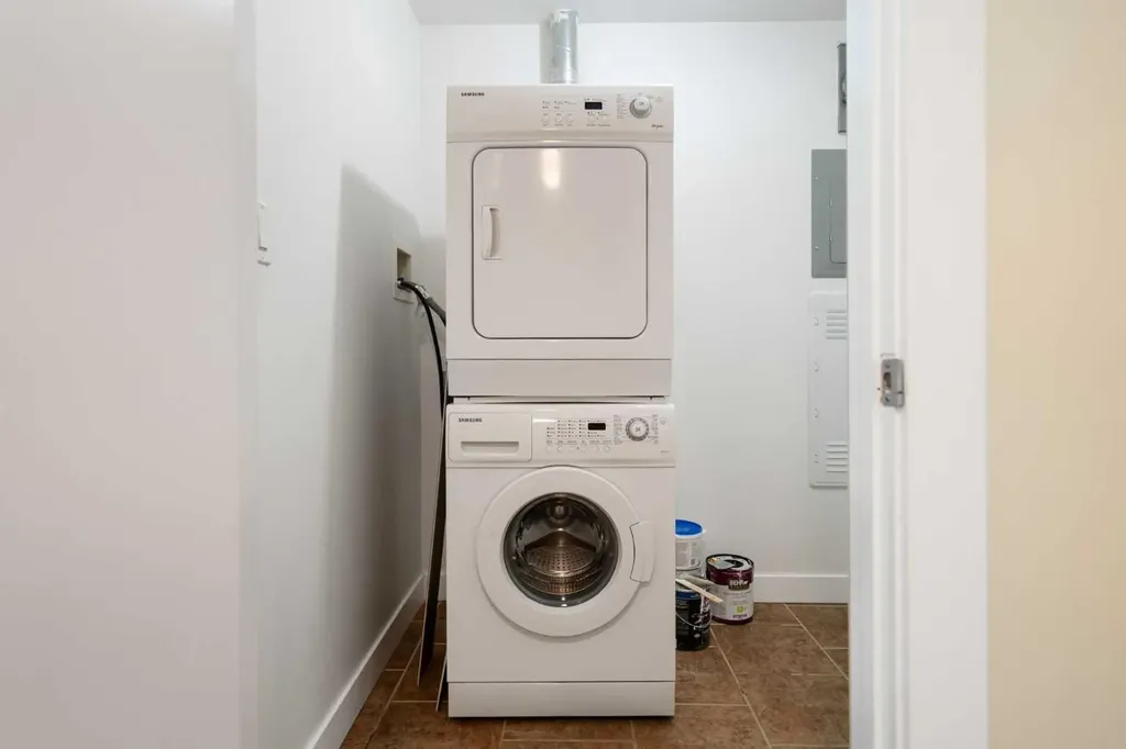 8880 Horton Road SW Calgary AB T2V 2W3