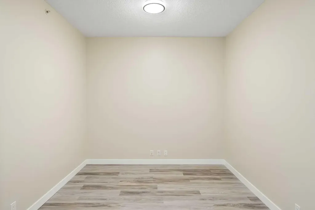 8880 Horton Road SW Calgary AB T2V 2W3