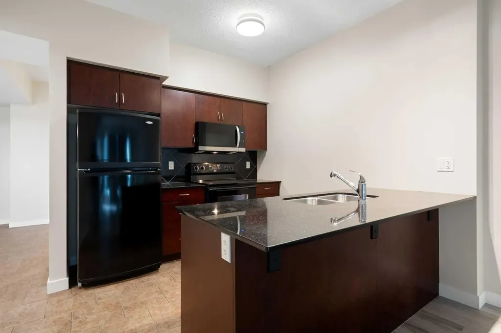 8880 Horton Road SW Calgary AB T2V 2W3
