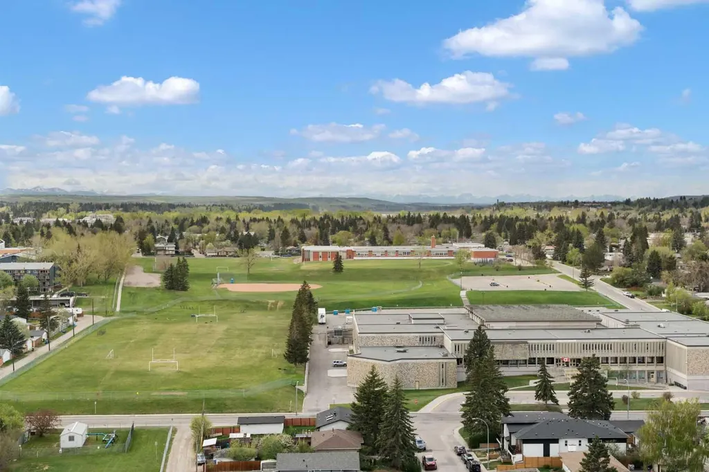 8880 Horton Road SW Calgary AB T2V 2W3