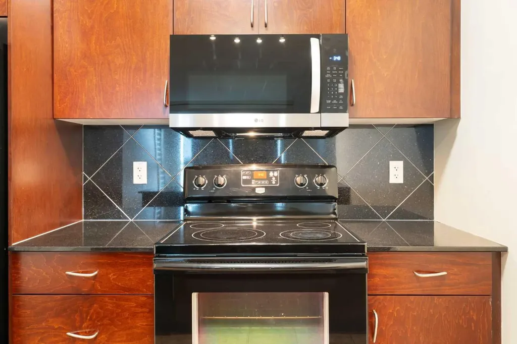 8880 Horton Road SW Calgary AB T2V 2W3