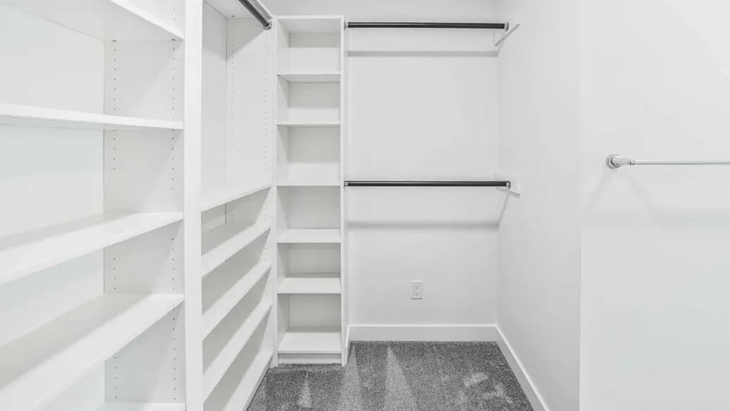 34 Lucas Terrace NW Calgary AB T3P1P9