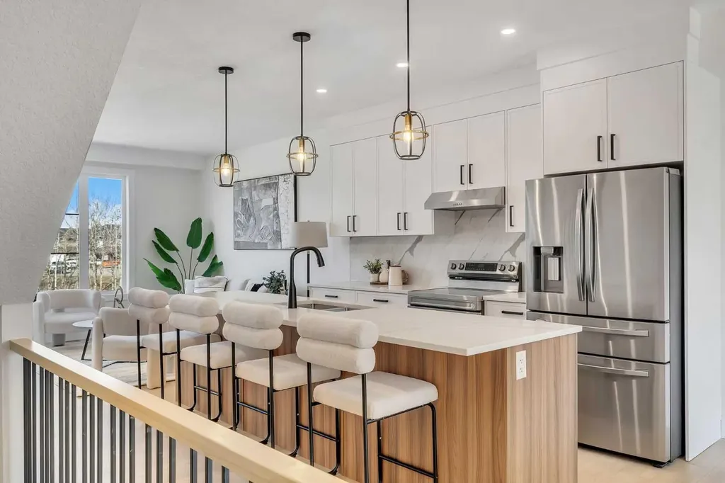 8850 48 Street NE Calgary AB T3J 5N8