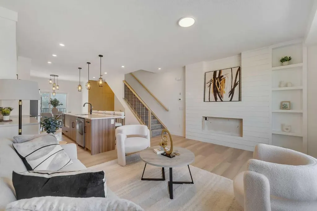 8850 48 Street NE Calgary AB T3J 5N8