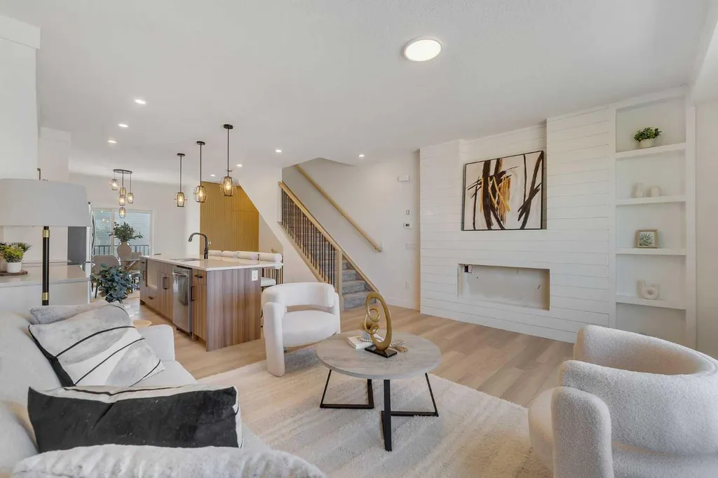 8850 48 Street NE Calgary AB T3J 5N8