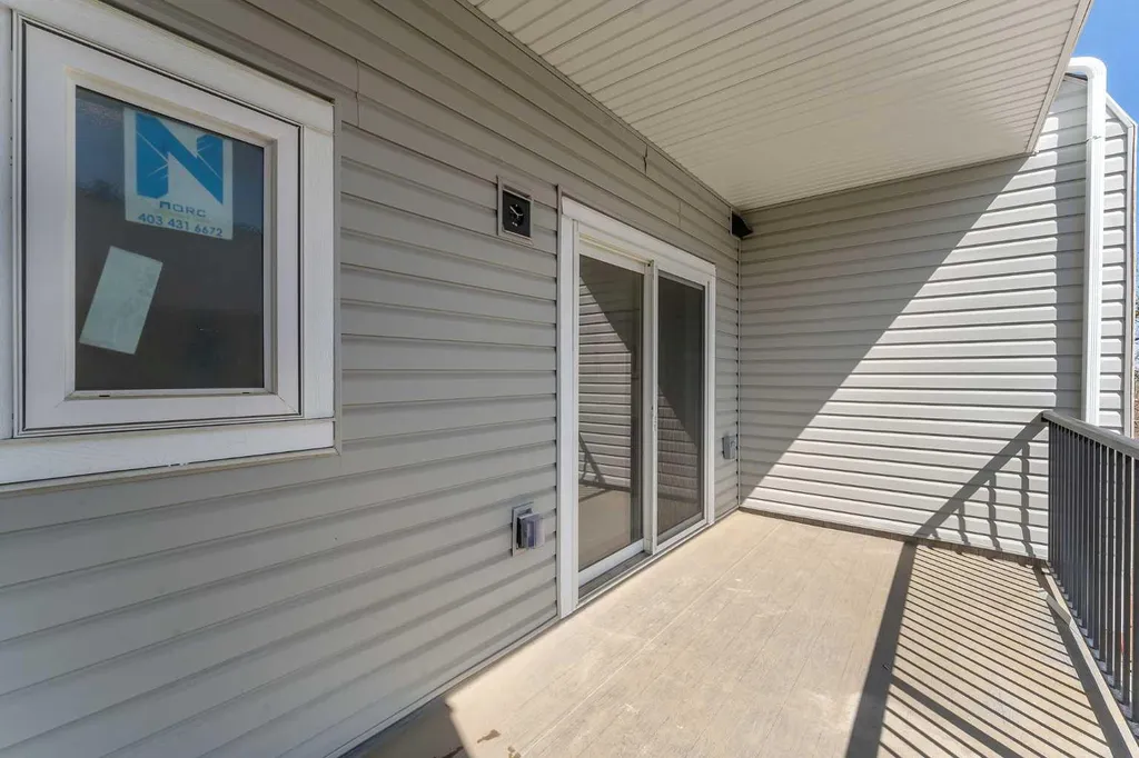 8850 48 Street NE Calgary AB T3J 5N8