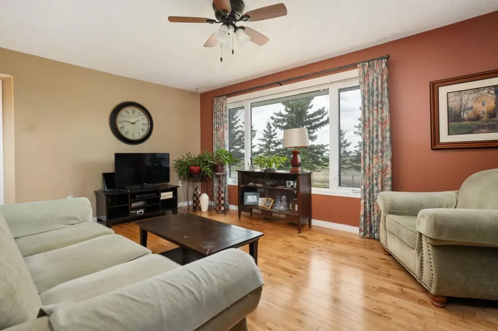 48107 Range Road 220 Rural Camrose County AB T0B 0G0