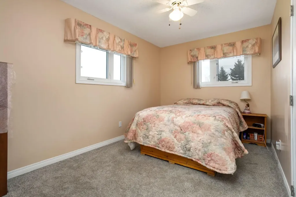 48107 Range Road 220 Rural Camrose County AB T0B 0G0
