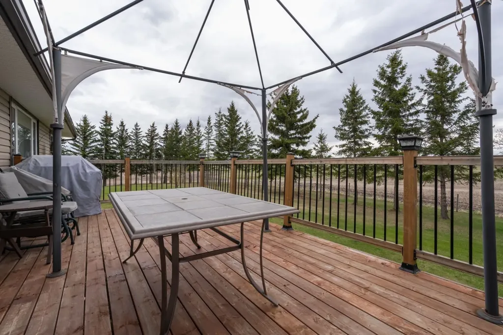 48107 Range Road 220 Rural Camrose County AB T0B 0G0