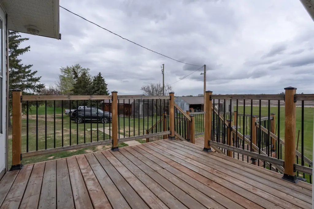 48107 Range Road 220 Rural Camrose County AB T0B 0G0