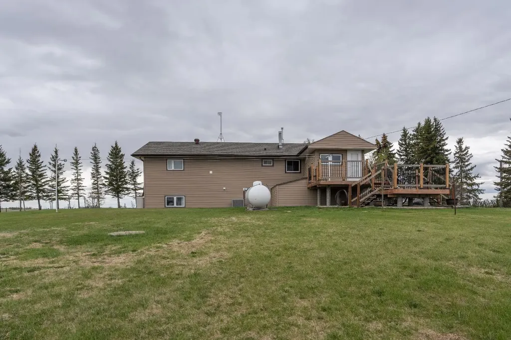 48107 Range Road 220 Rural Camrose County AB T0B 0G0