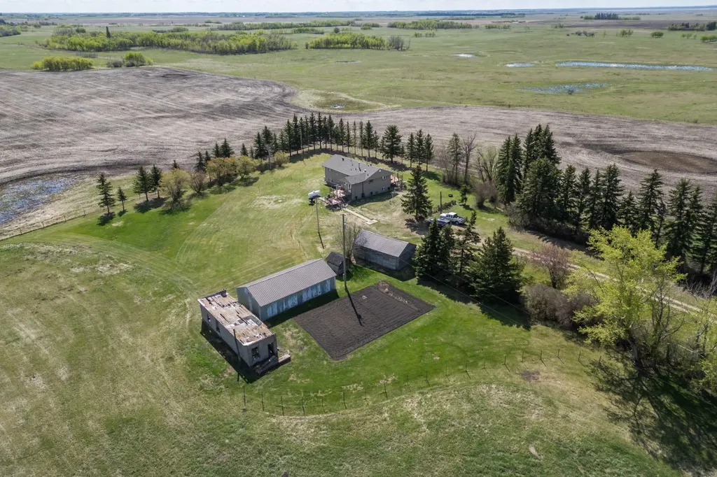48107 Range Road 220 Rural Camrose County AB T0B 0G0