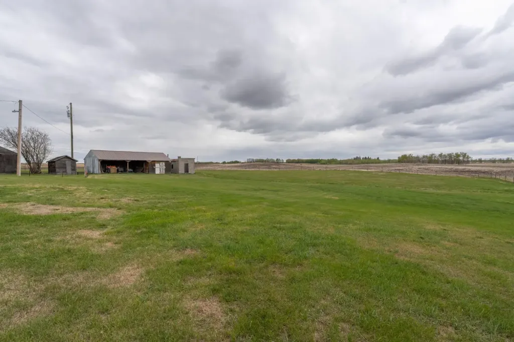 48107 Range Road 220 Rural Camrose County AB T0B 0G0