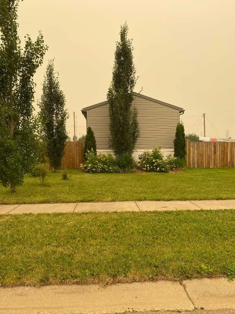 10008 98 Street Nampa AB T0H 2R0