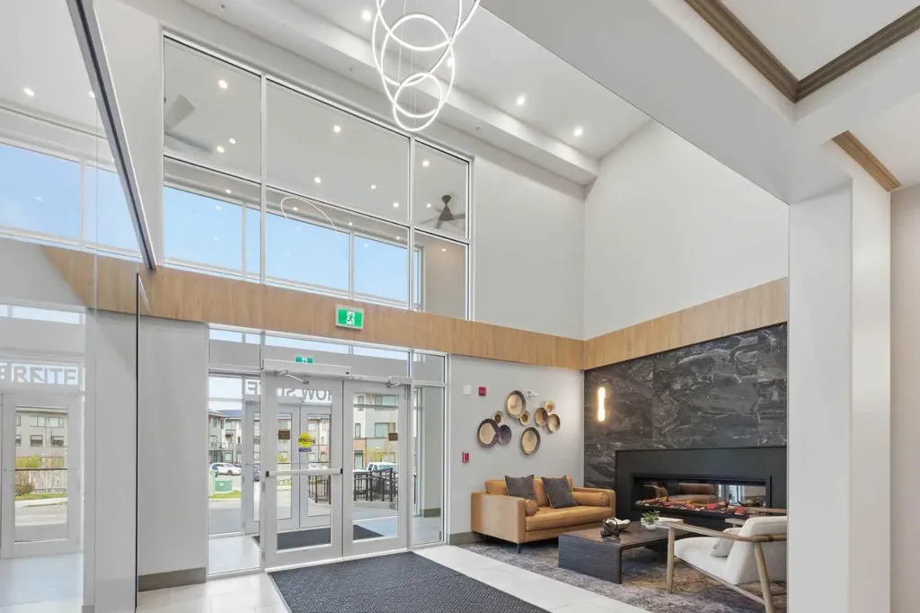 81 Arbour Lake View NW Calgary AB T3G 0H4