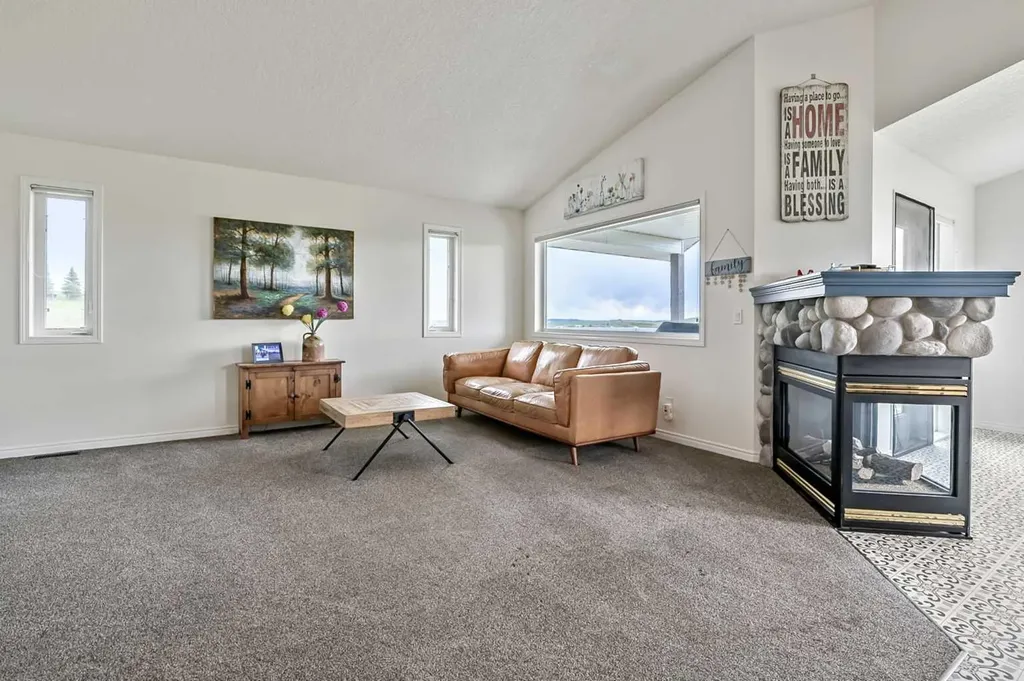 290098 48 Street W Rural Foothills County AB T1S 7A6