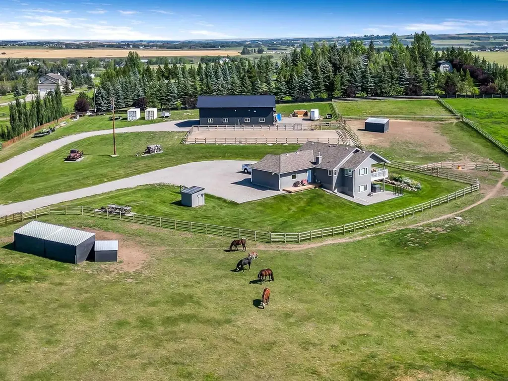 290098 48 Street W Rural Foothills County AB T1S 7A6