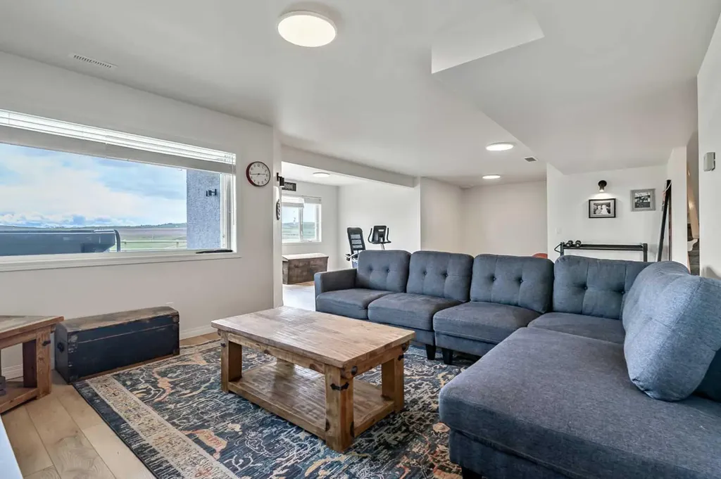 290098 48 Street W Rural Foothills County AB T1S 7A6