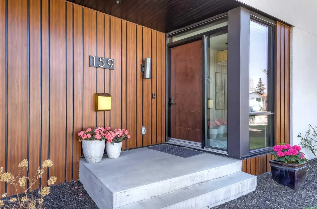 159 Rosery Drive NW Calgary AB T2K 1L8