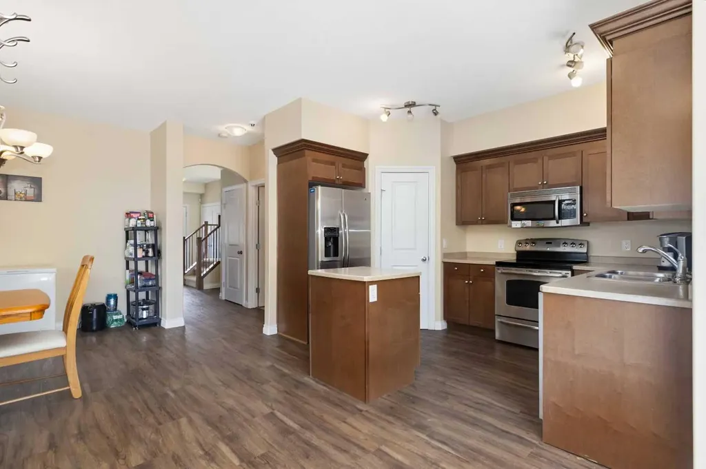 173 Crabapple Way Fort Mcmurray AB T9k0N1