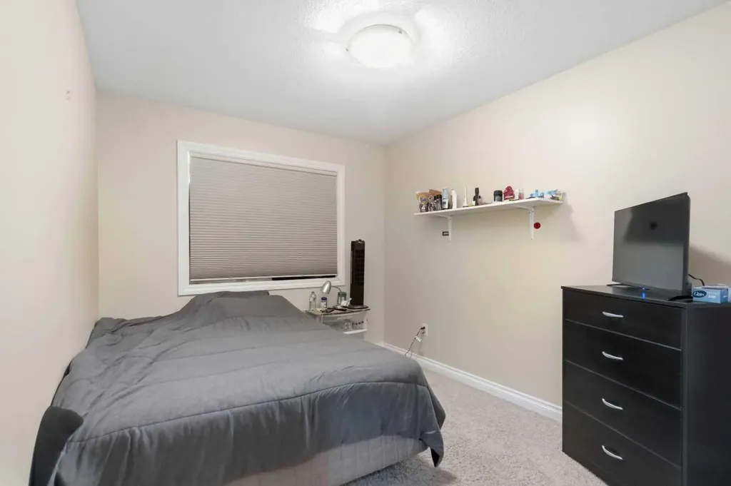 173 Crabapple Way Fort Mcmurray AB T9k0N1