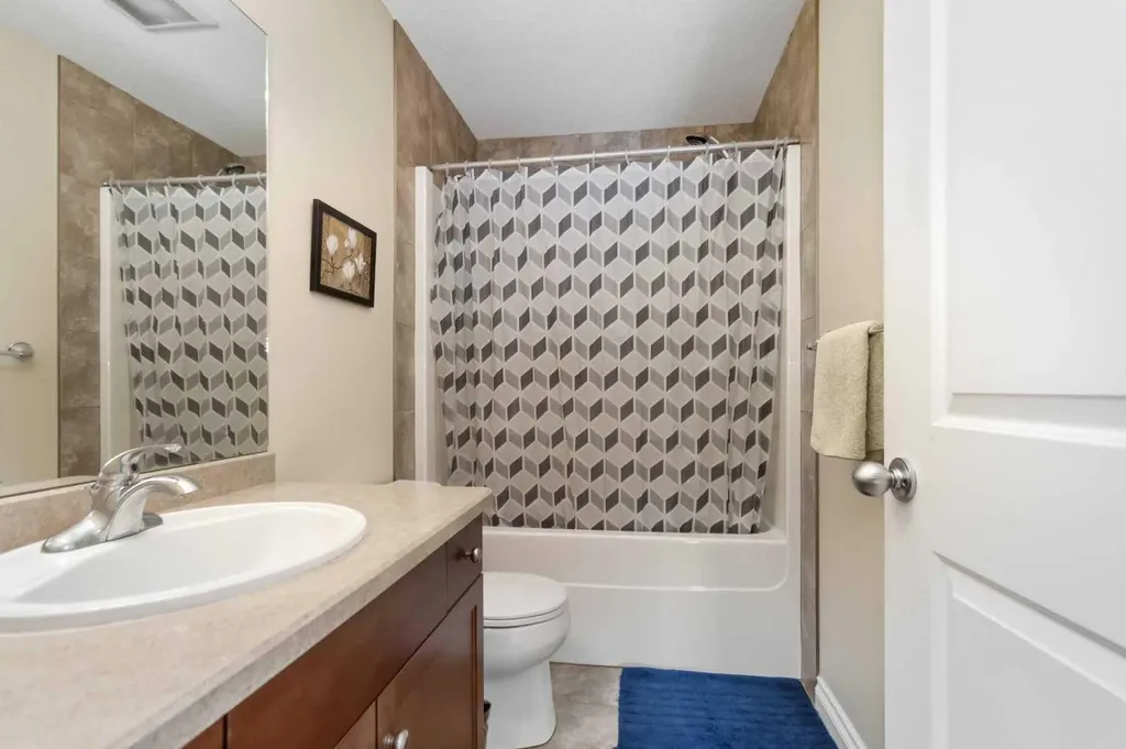 173 Crabapple Way Fort Mcmurray AB T9k0N1