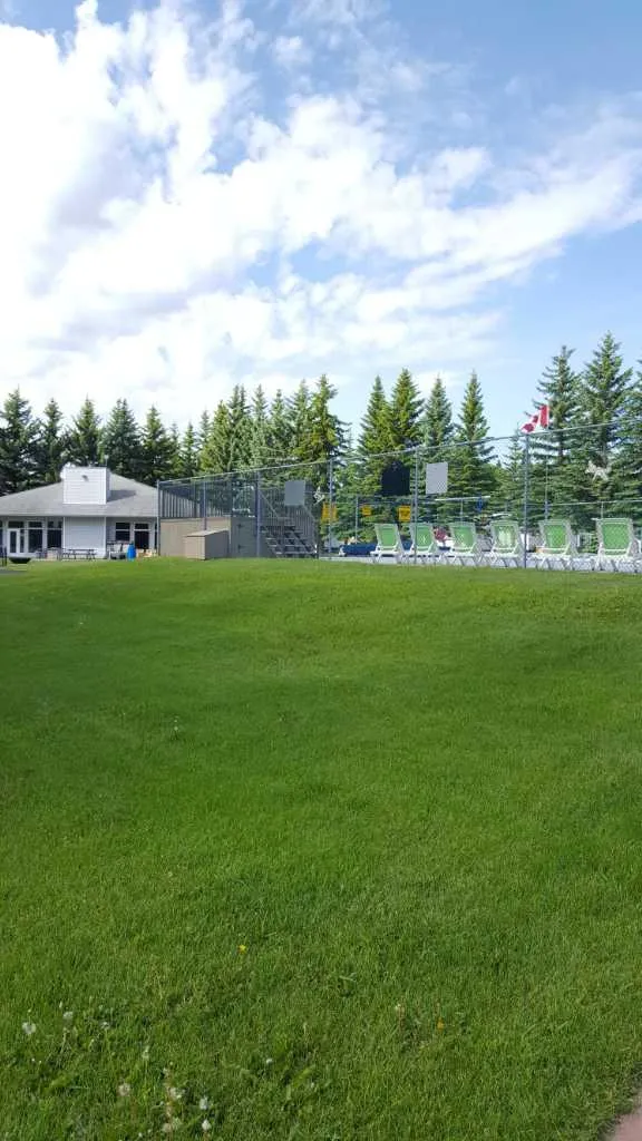 17 Points West Resort Sylvan Lake AB T4S 1T3