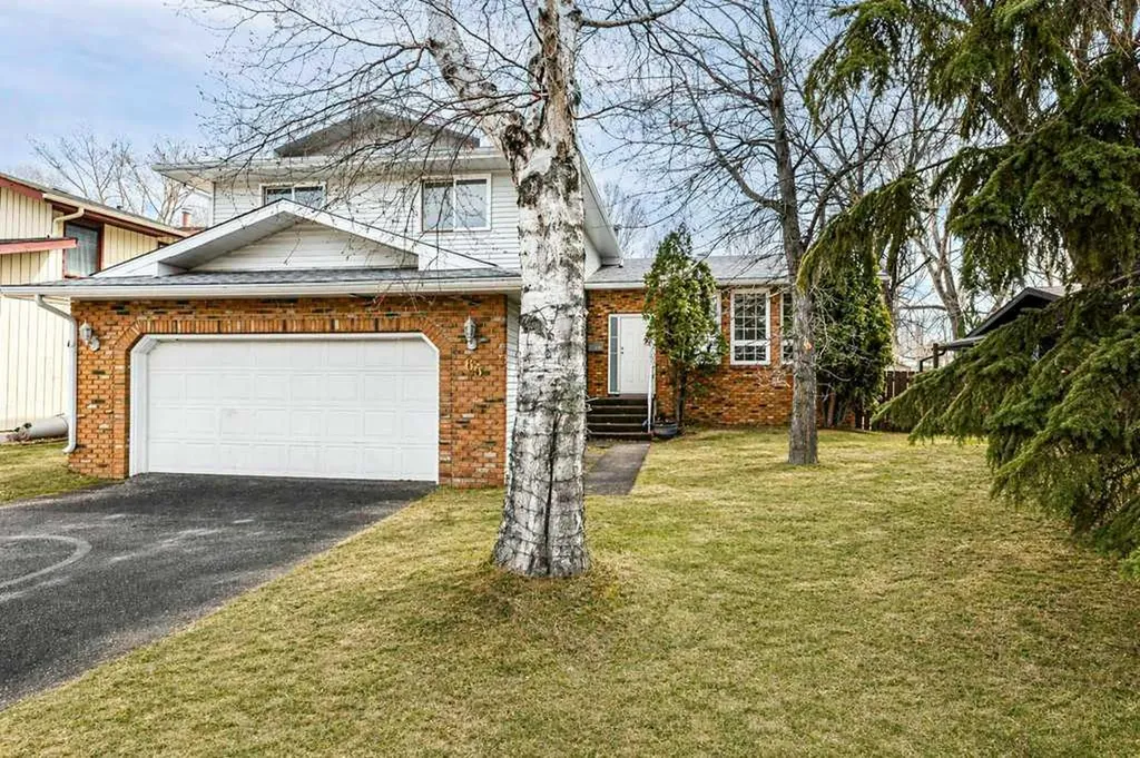 65 Wiltshire Boulevard Red Deer AB T4N 6L2
