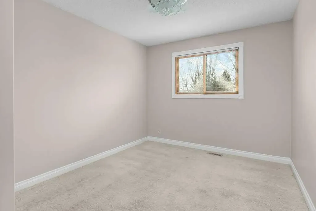 65 Wiltshire Boulevard Red Deer AB T4N 6L2