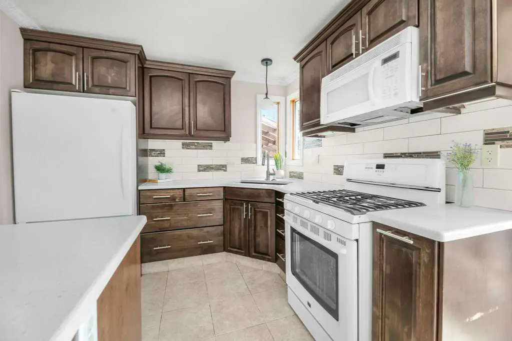 65 Wiltshire Boulevard Red Deer AB T4N 6L2