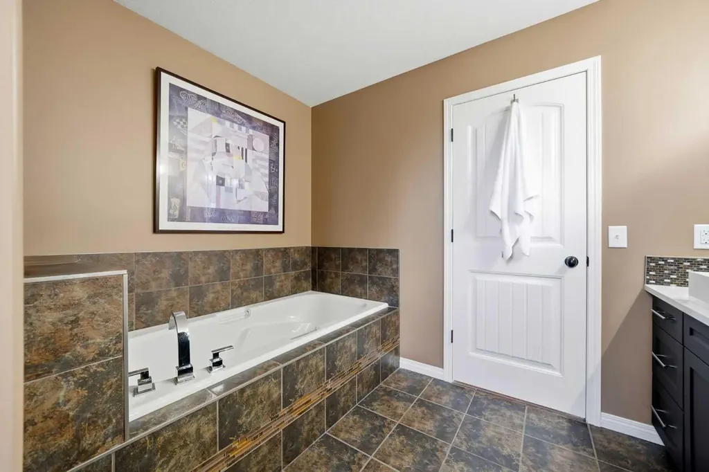 164 Hillcrest Boulevard Strathmore AB T1P 0A3