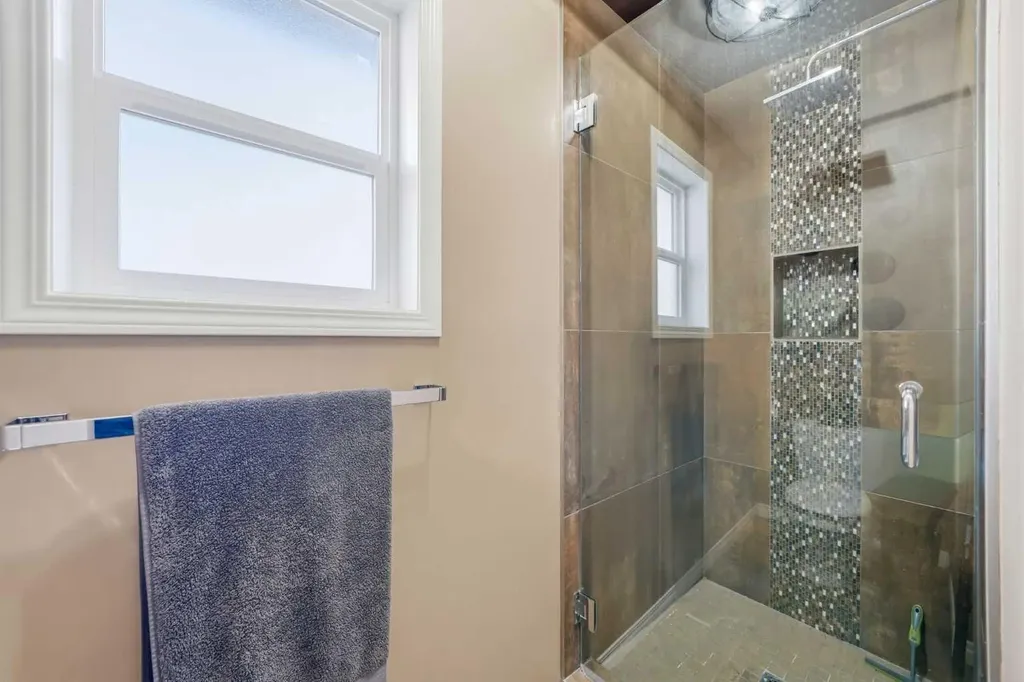 164 Hillcrest Boulevard Strathmore AB T1P 0A3